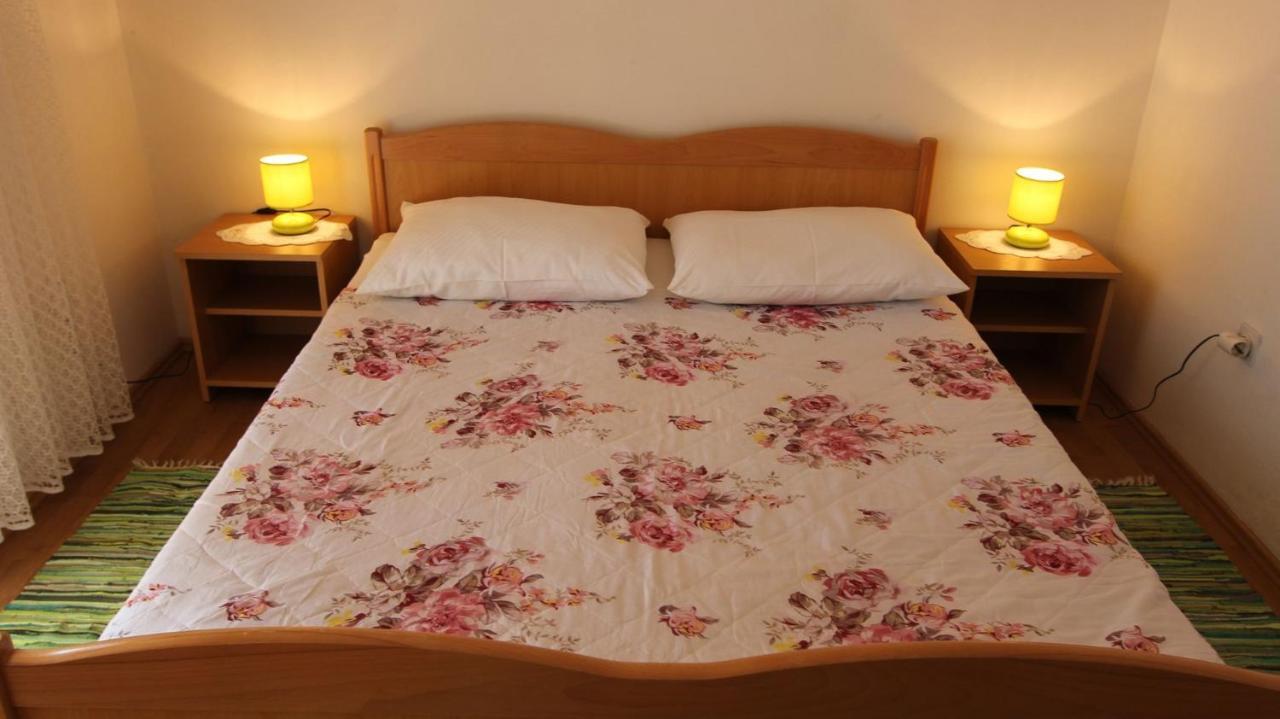 מאלינסקה Apartments Trupec מראה חיצוני תמונה