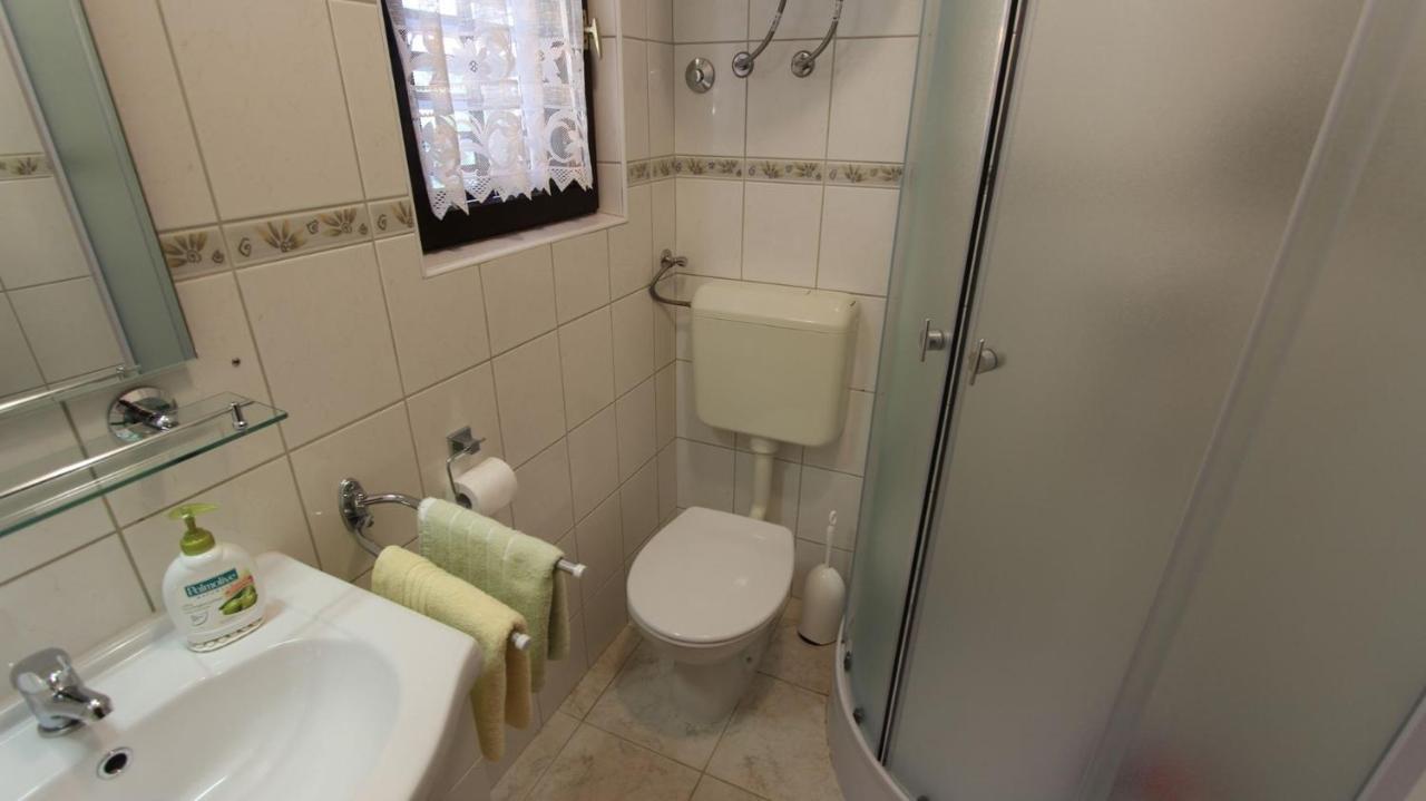 מאלינסקה Apartments Trupec מראה חיצוני תמונה