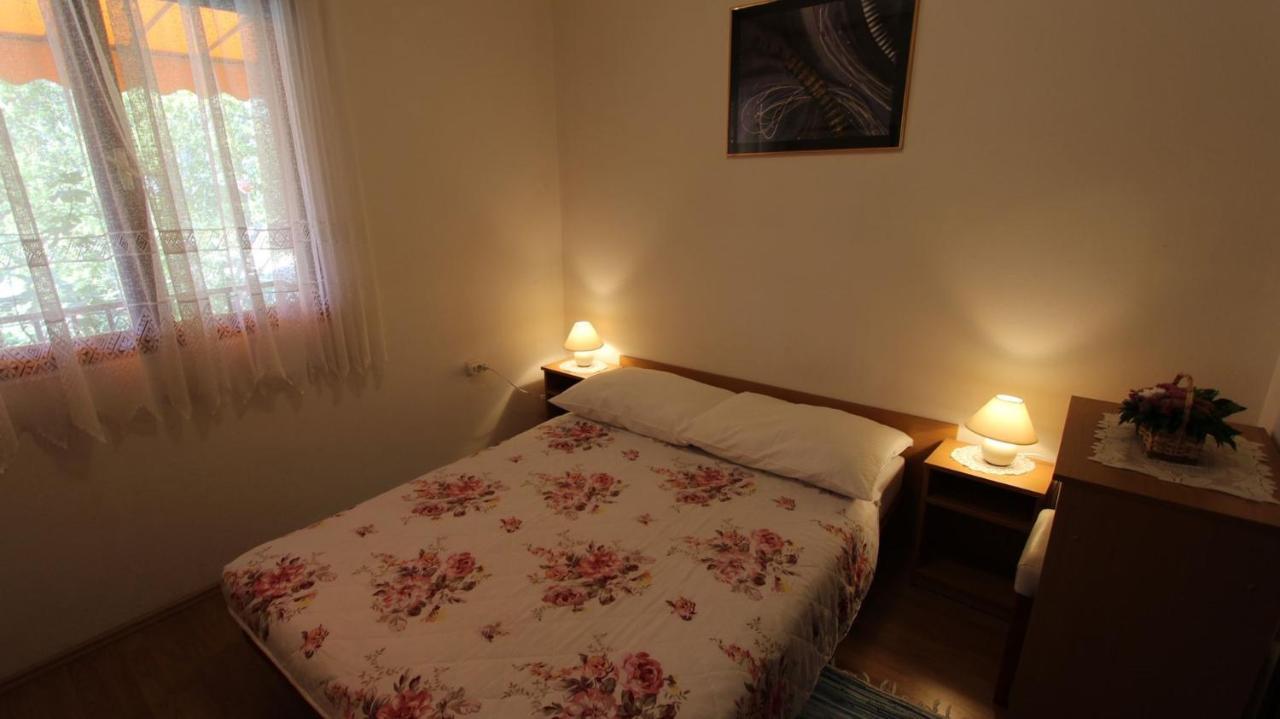 מאלינסקה Apartments Trupec מראה חיצוני תמונה