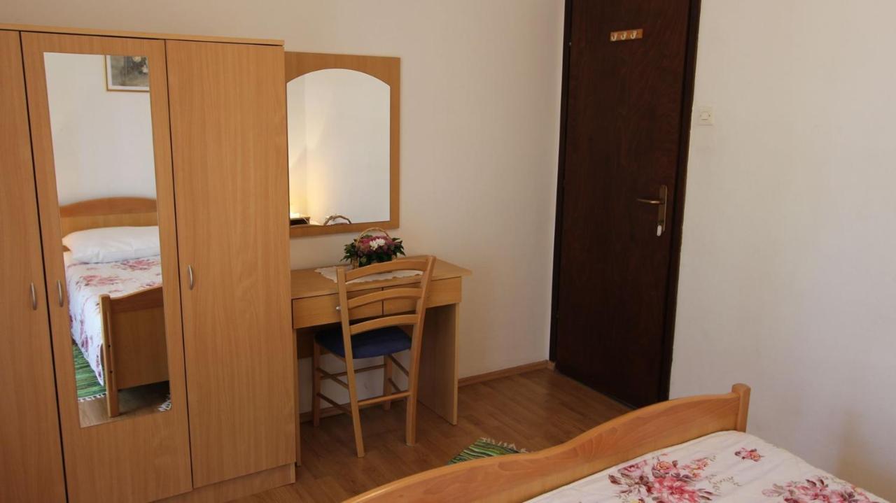 מאלינסקה Apartments Trupec מראה חיצוני תמונה